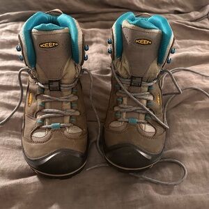 KEEN Brown and Teal mid ankle Hiking Boots